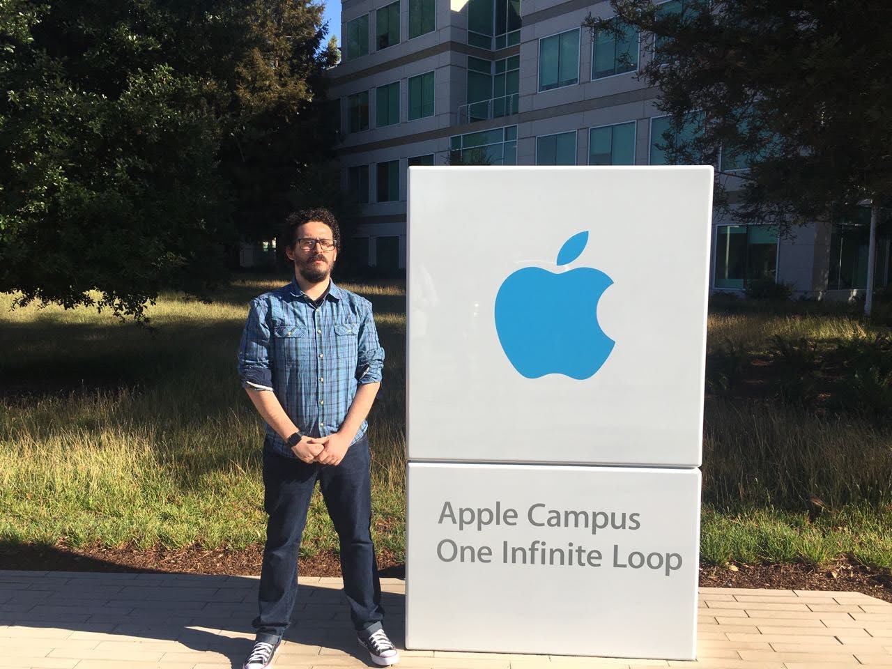 Apple Campus One Infinite Loop, 2016